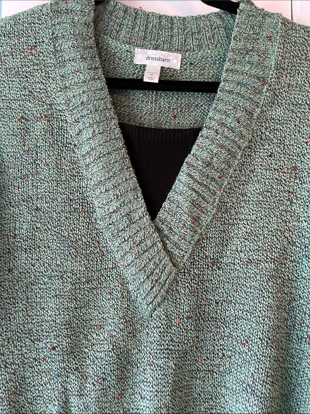 dressbarn Mint Green Speckled V‑Neck Sweater